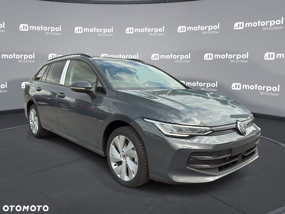 Volkswagen Golf Variant - 12