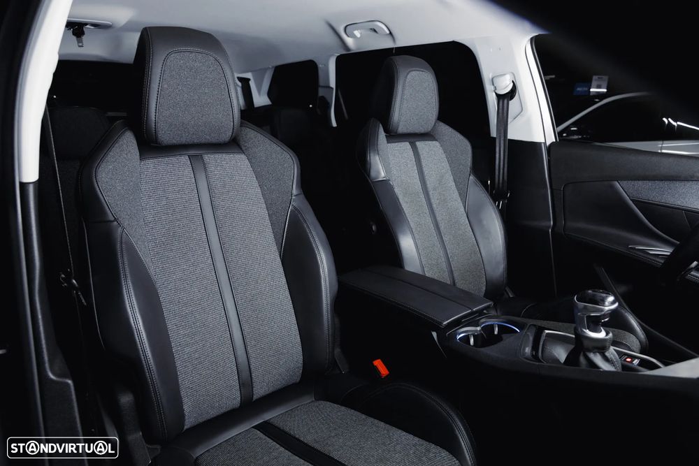 Peugeot 5008 1.2 PureTech Allure - 16