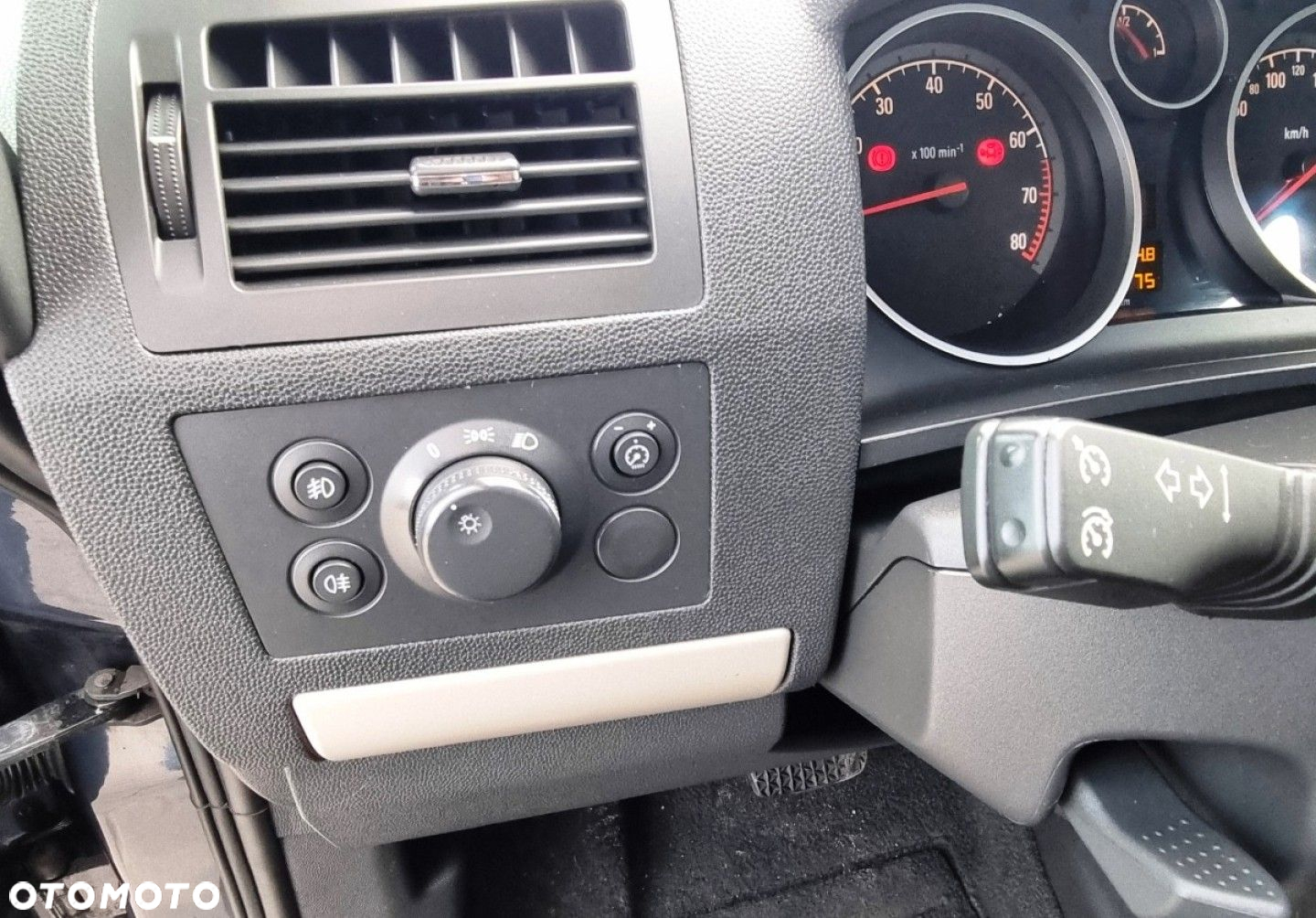 Opel Zafira - 12