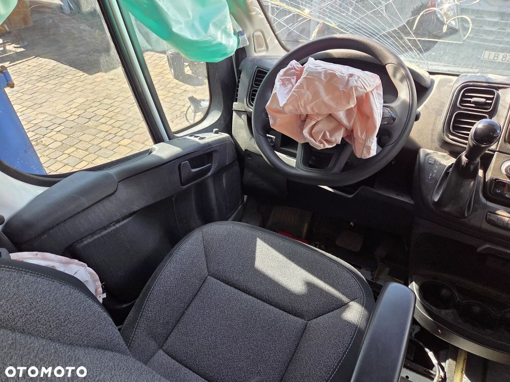 RAM PROMASTER 3500 - 9