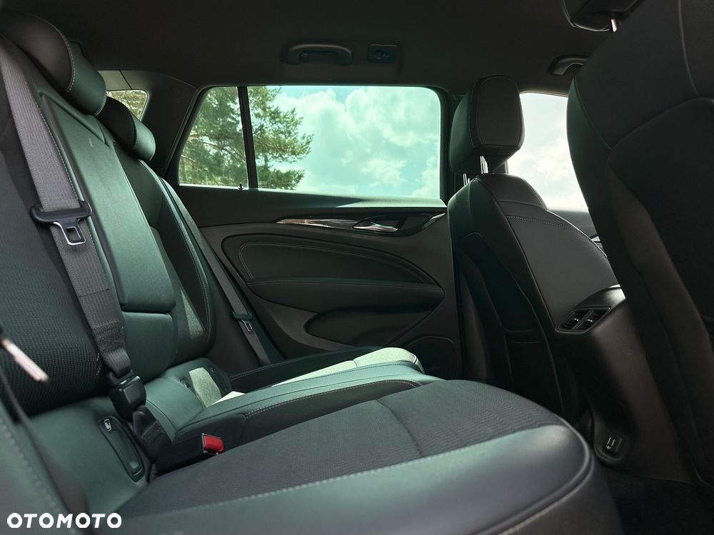 Opel Insignia 2.0 CDTI Exclusive S&S - 22