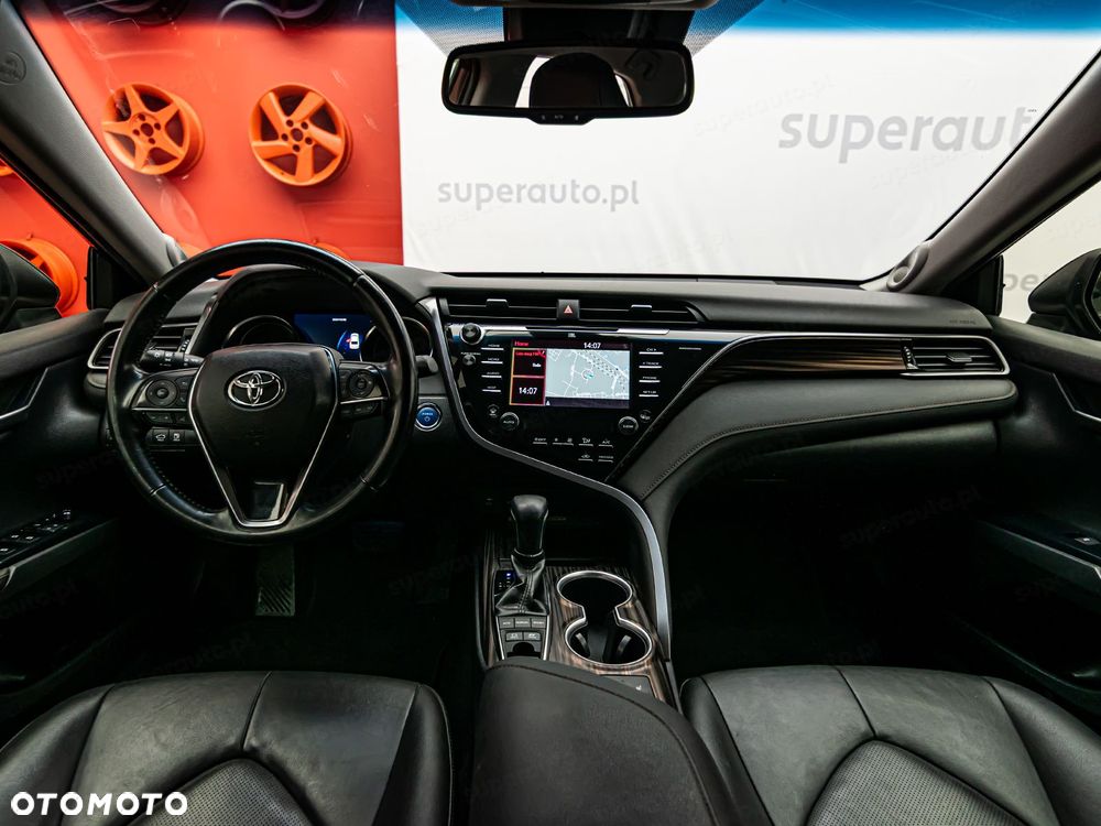 Toyota Camry 2.5 Hybrid Executive CVT - 13