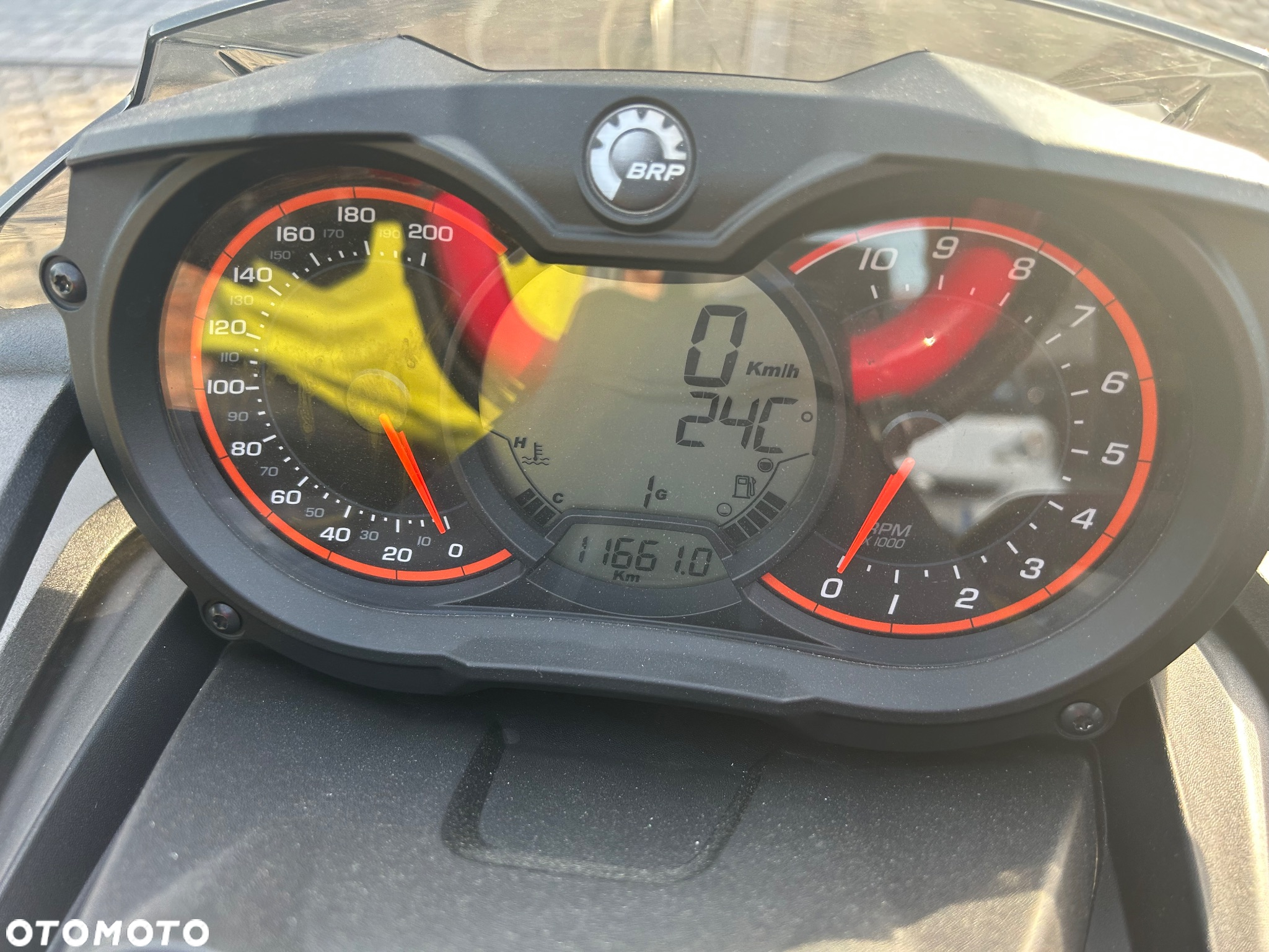 Can-Am Spyder - 28