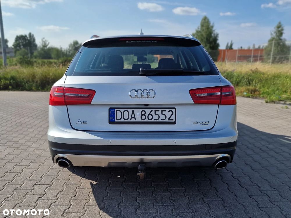 Audi A6 Allroad - 16