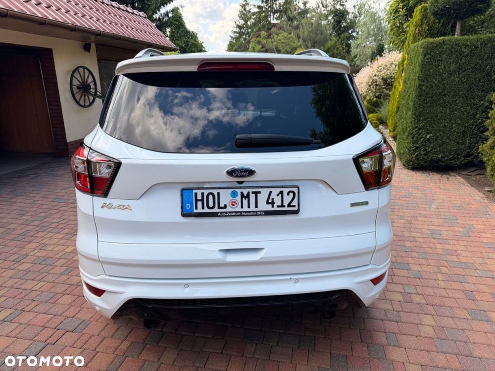 Ford Kuga - 11