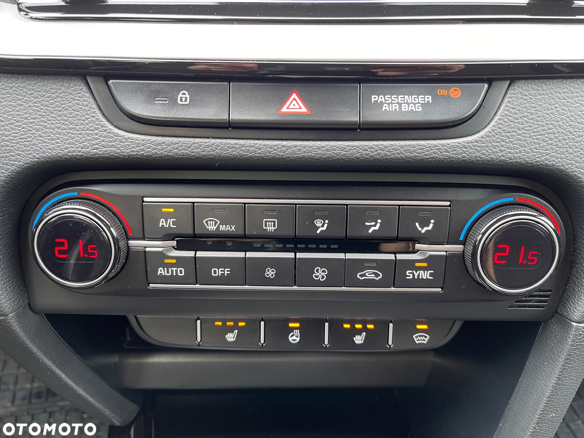 Kia Ceed 1.5 T-GDI L DCT - 11