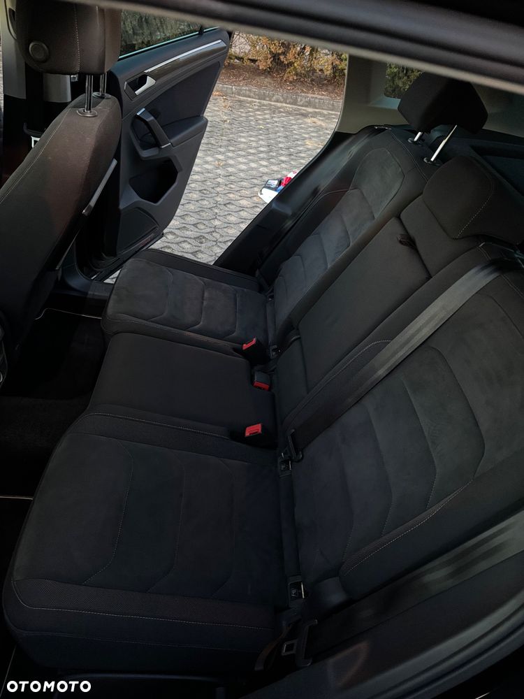 Volkswagen Tiguan - 24