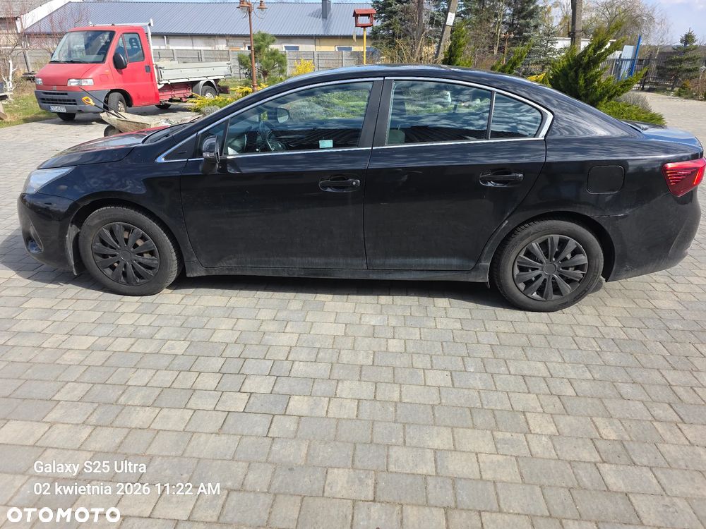 Toyota Avensis 1.8 Active - 8