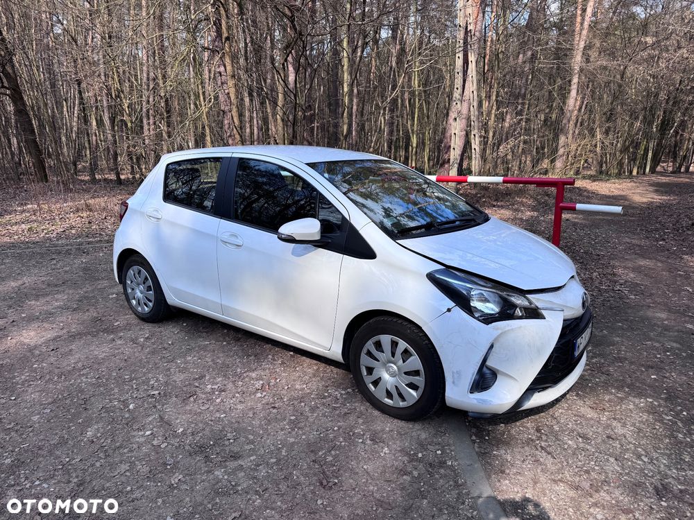 Toyota Yaris - 6