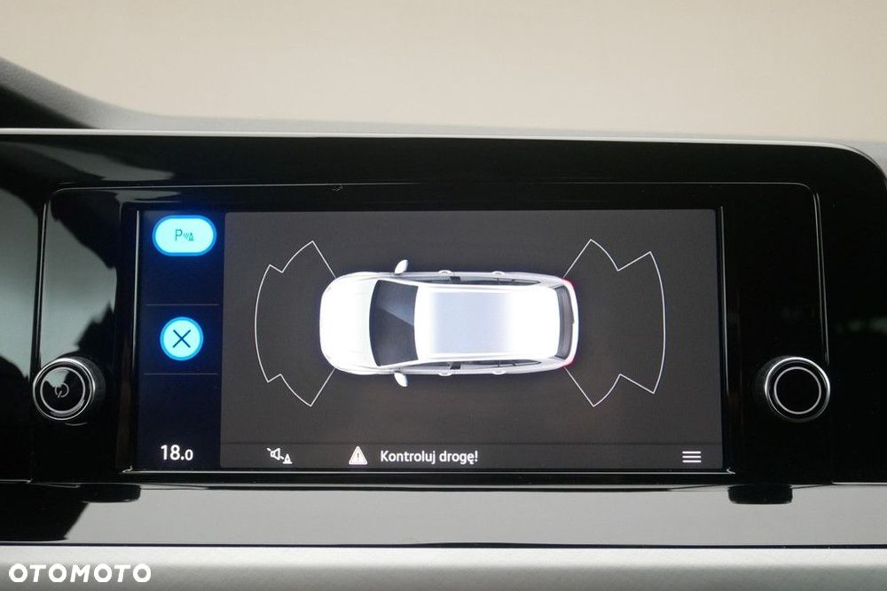 Volkswagen Golf Variant - 18