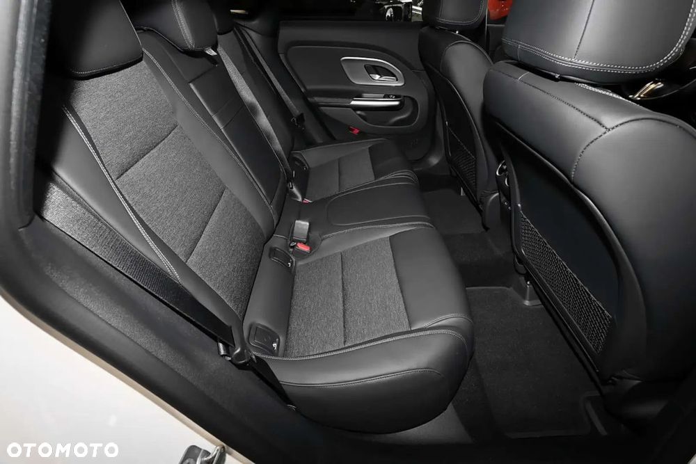 Mercedes-Benz CLA 200 Progressive 7G-DCT - 6