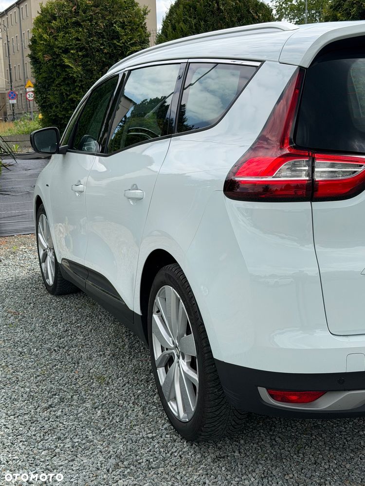 Renault Scenic TCe 140 GPF LIMITED - 10