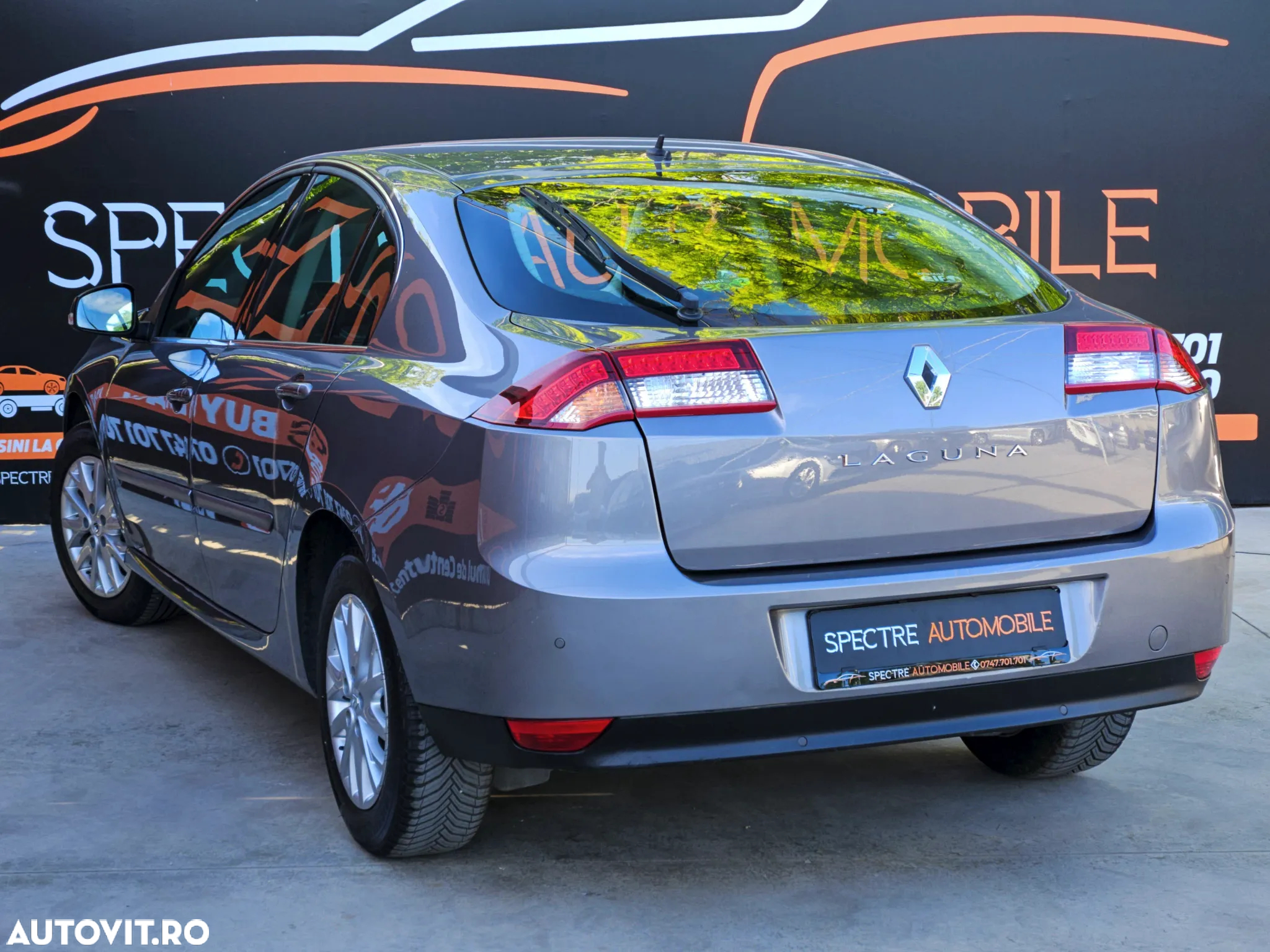 Renault Laguna dCi 110 FAP Limited - 5