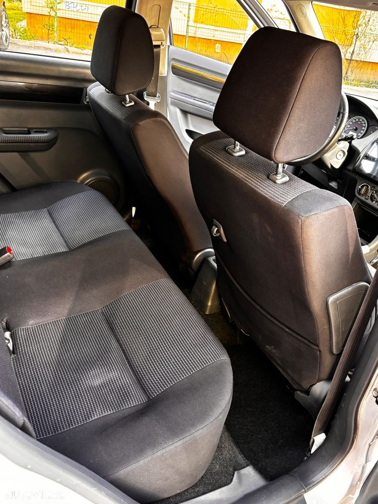 Suzuki Swift 1.3 GS - 21