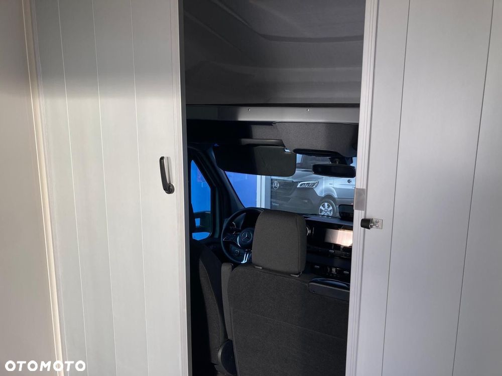 Mercedes-Benz Sprinter 317 CDI OM654 - 27