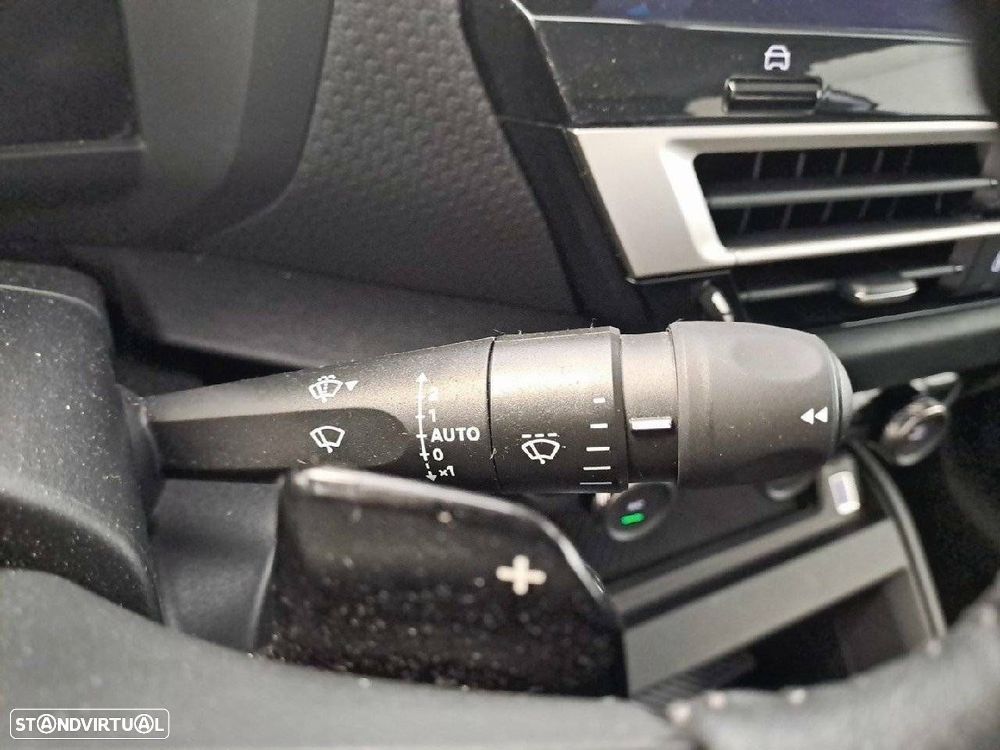 Citroën C4 X 1.2 Hybrid Plus e-DSC6 - 15