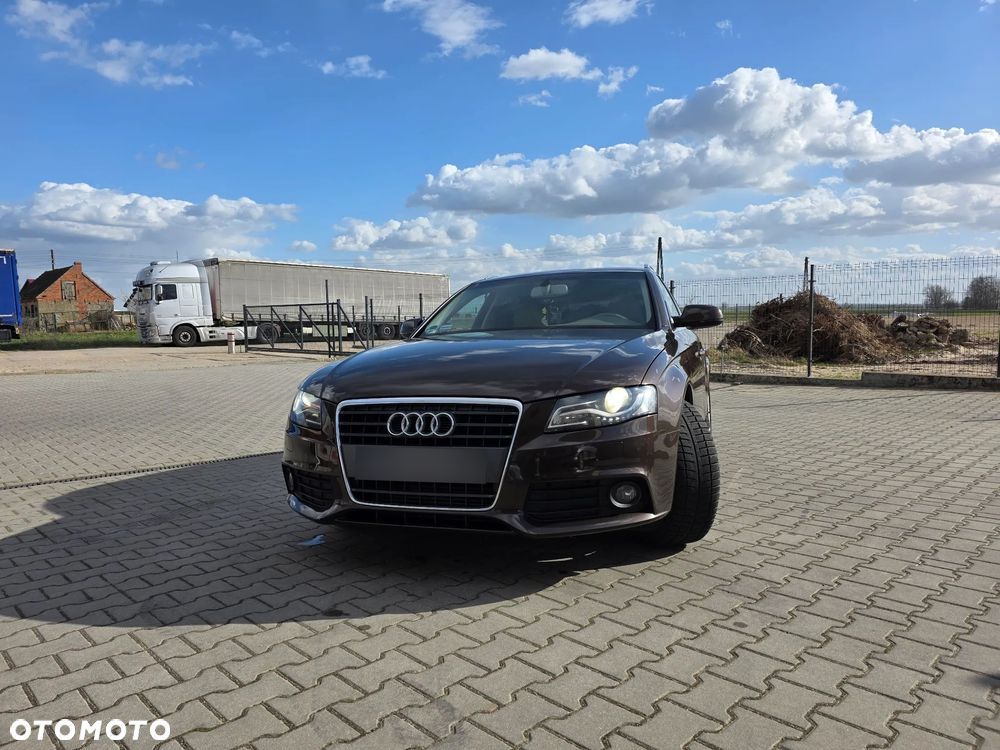 Audi A4 Avant 2.0 TDI - 10
