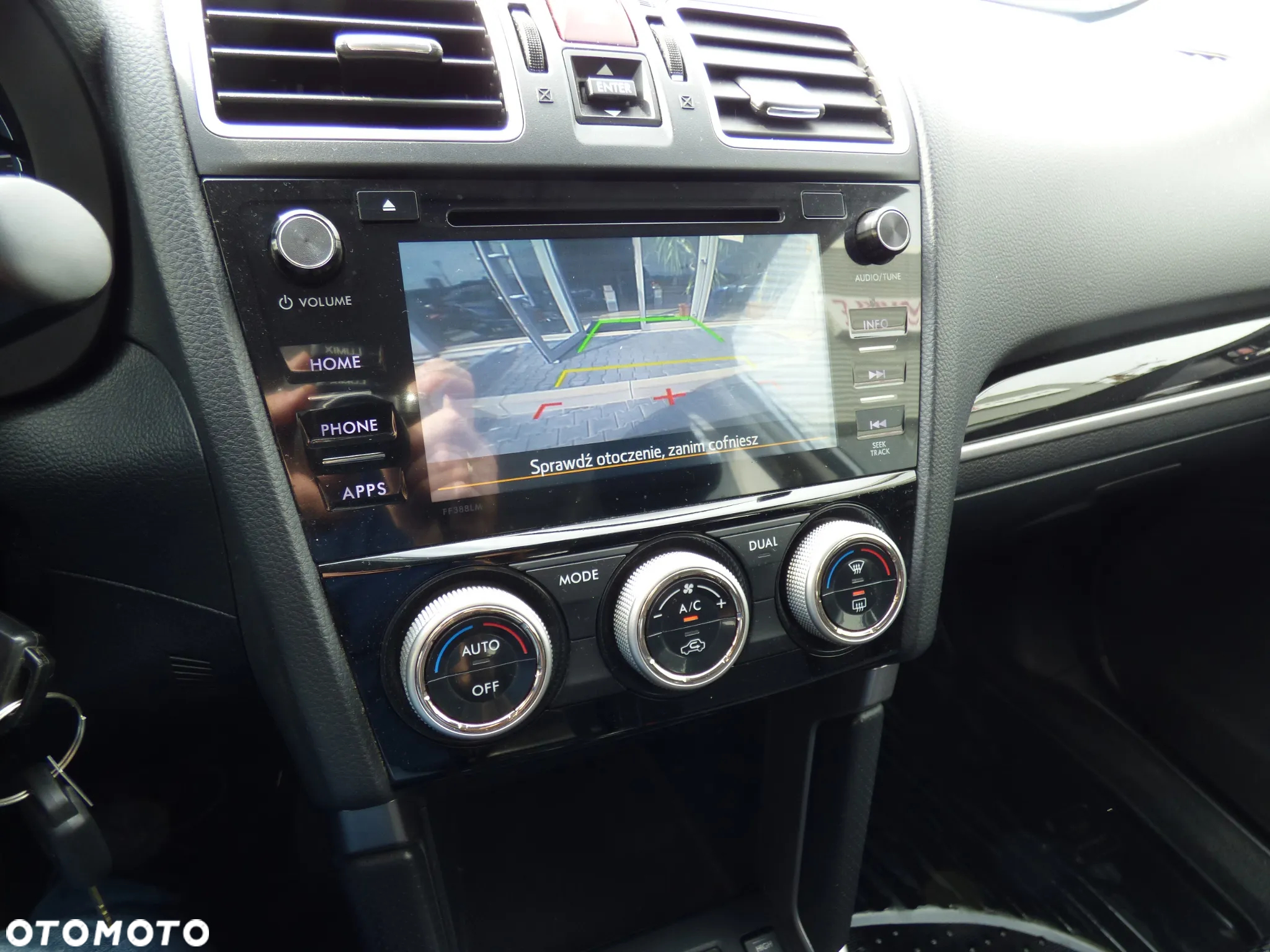 Subaru Forester 2.0 i Exclusive - 14