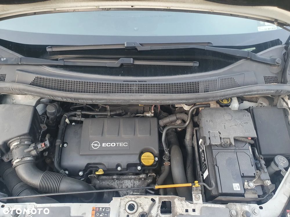 Opel Meriva 1.4 T Cosmo - 15