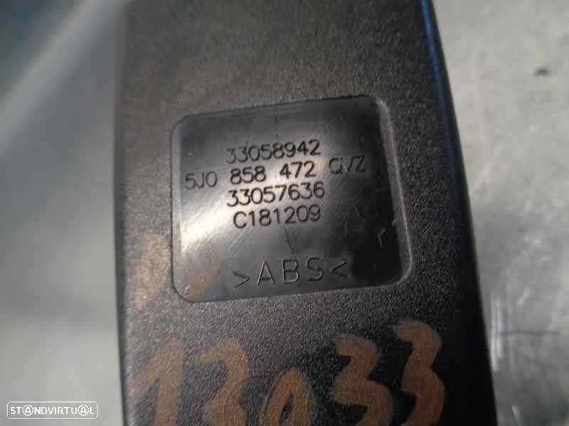 ENGATE CINTO SKODA FABIA II 2010 -5J0858472 - 3