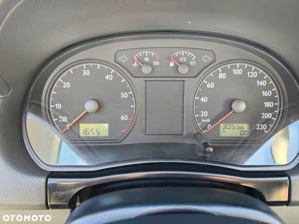 Volkswagen Polo 1.4 - 15
