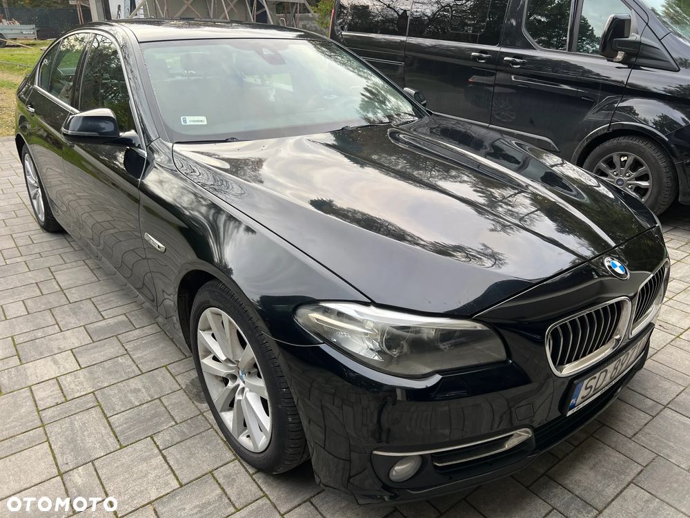 BMW Seria 5 520d Luxury Line - 4