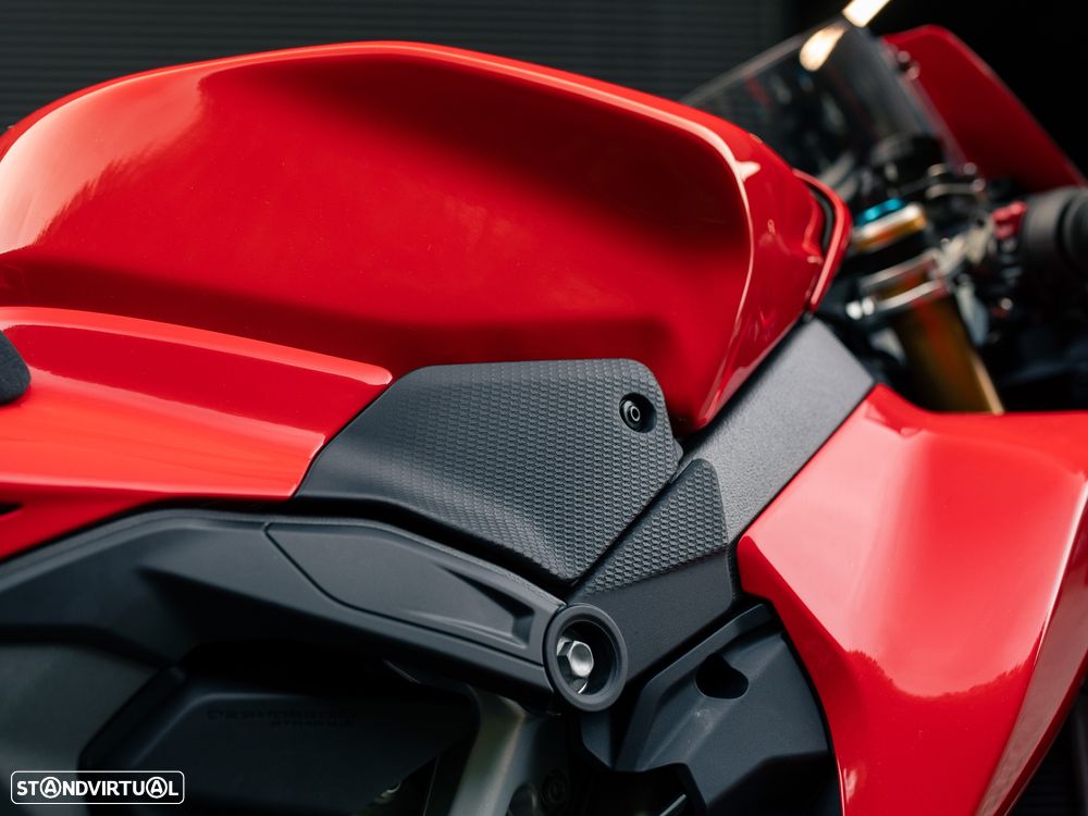 Ducati Panigale V4 S - 17