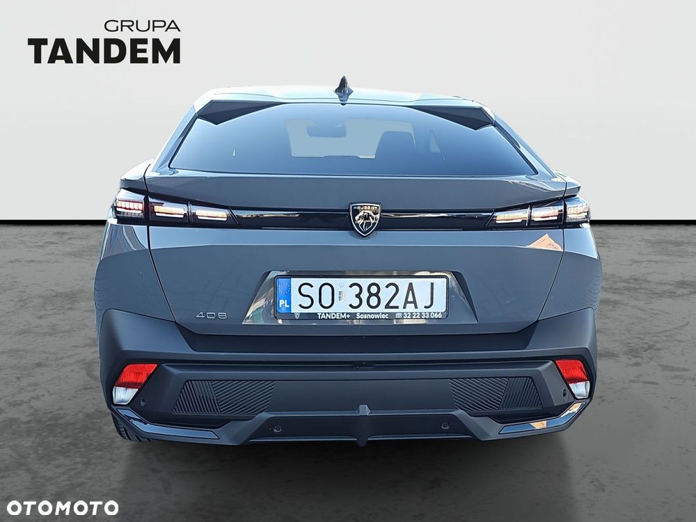 Peugeot 408 - 6