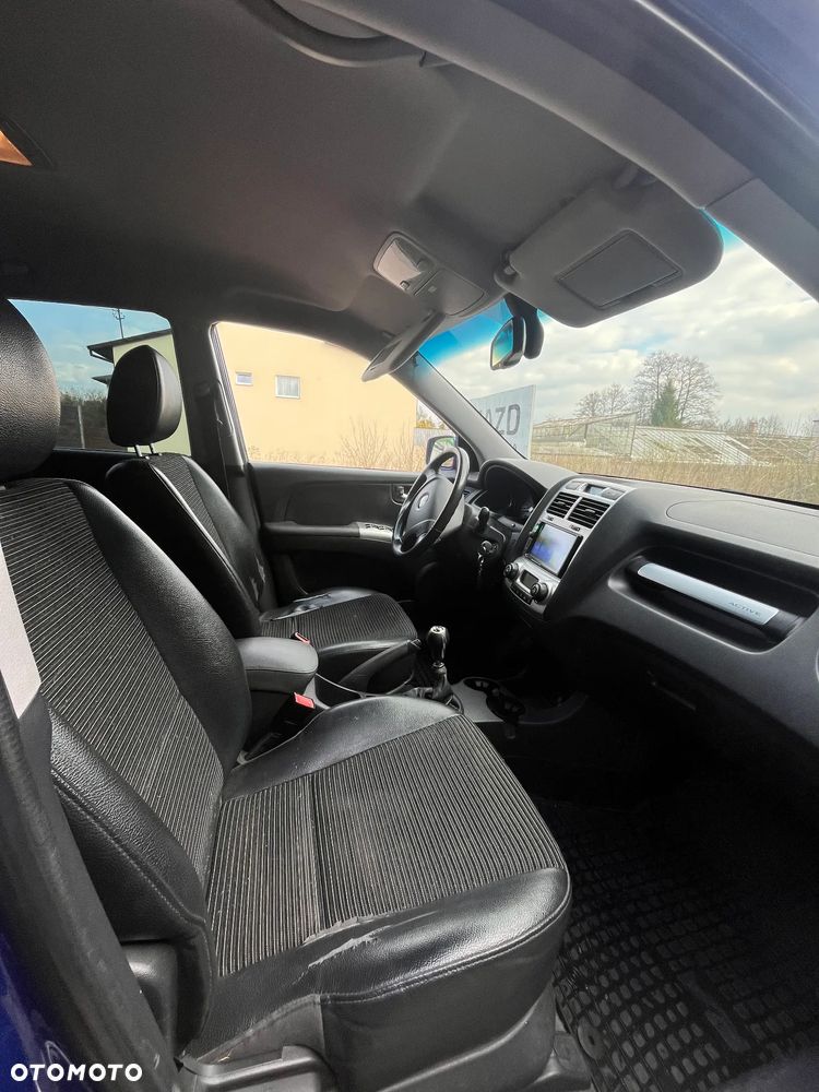 Kia Sportage 2.0 Expedition + - 21
