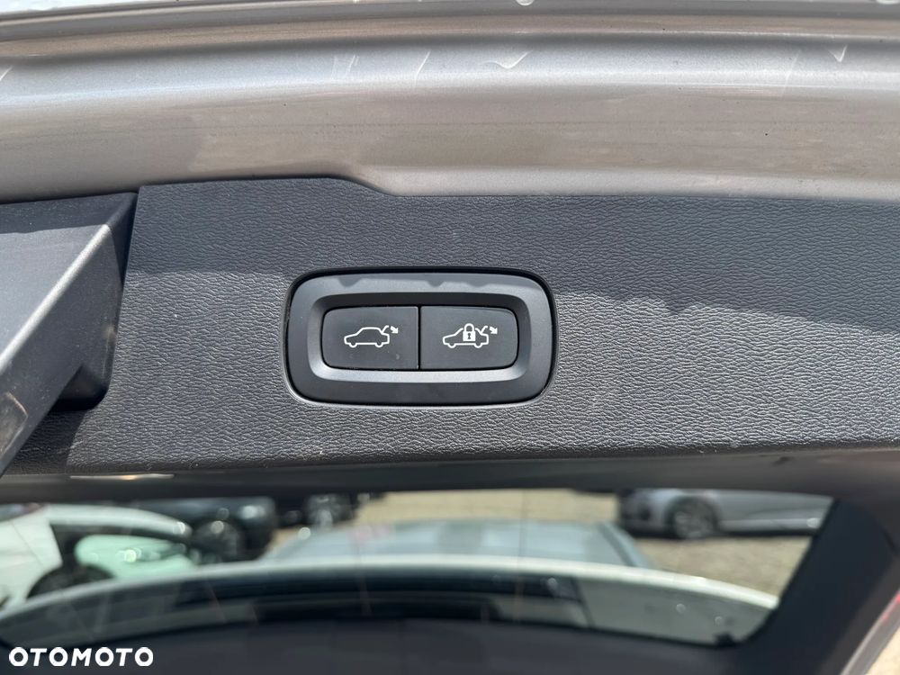 Volvo V60 B3 B Plus Bright - 22