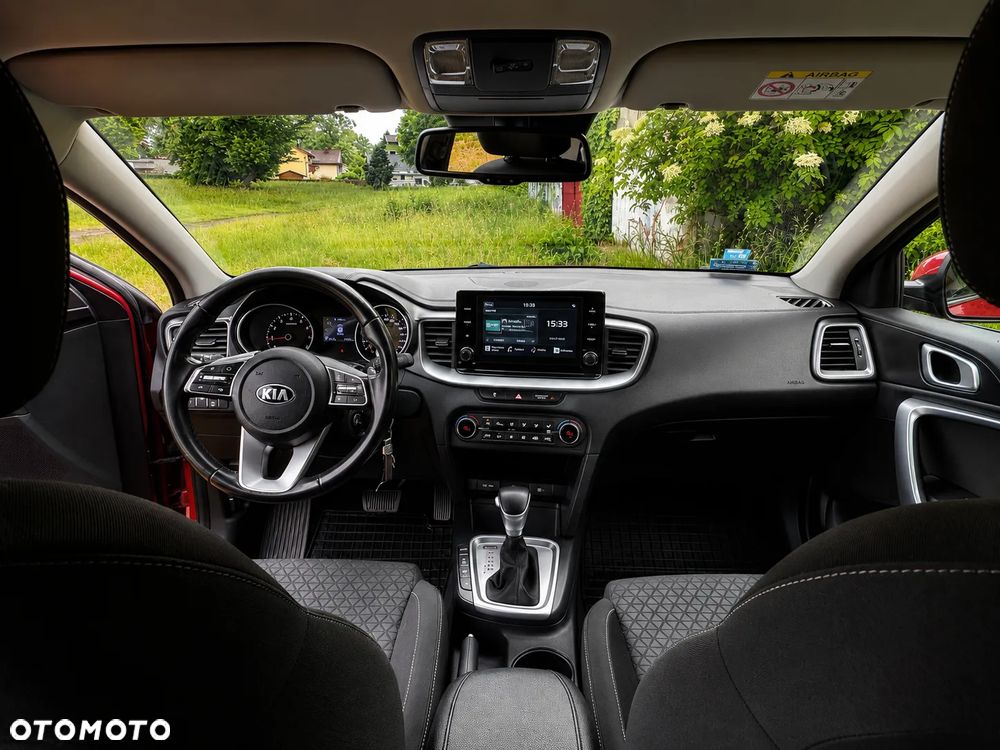 Kia Ceed - 6