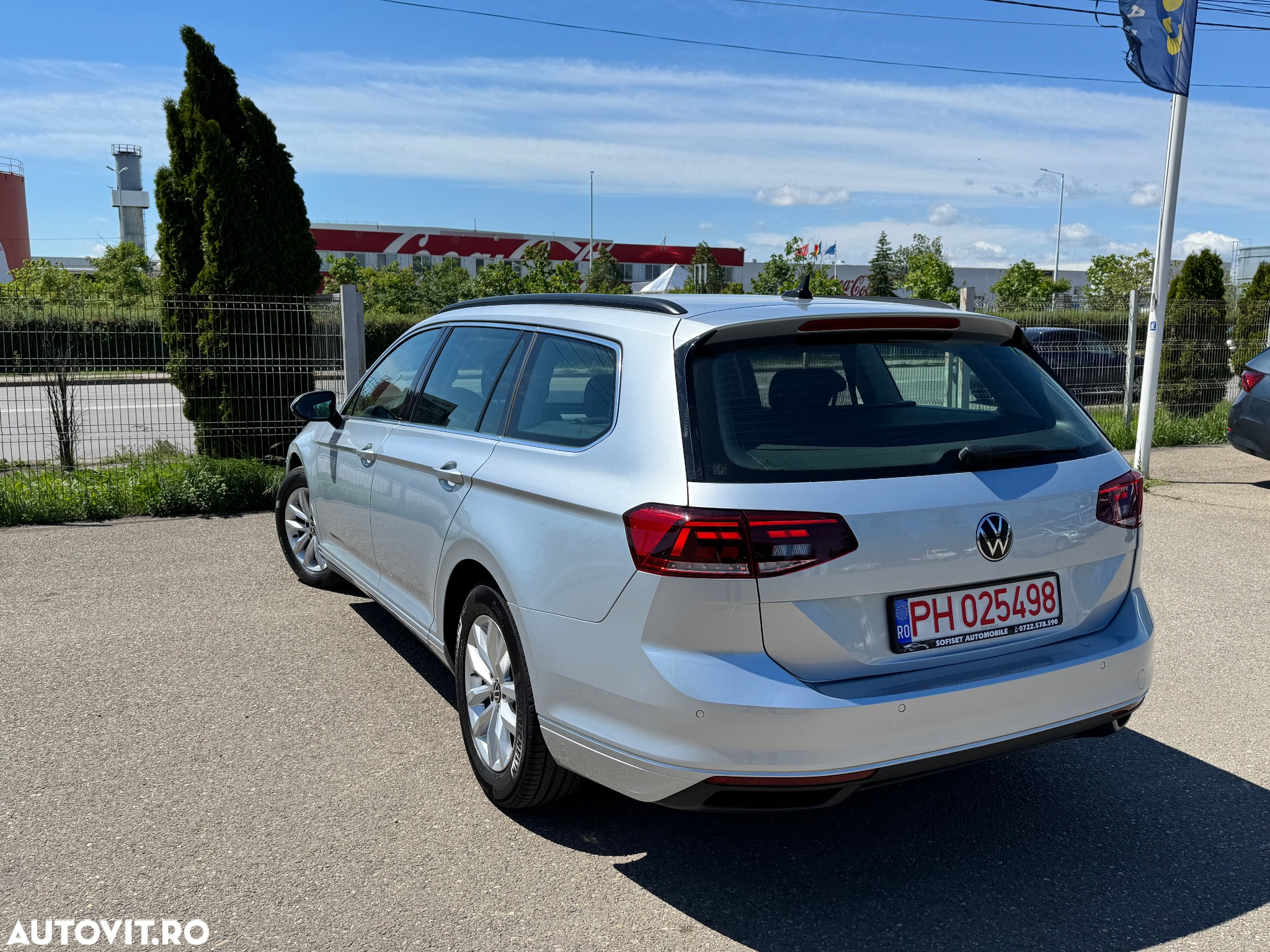 Volkswagen Passat Variant 2.0 TDI DSG Business - 4