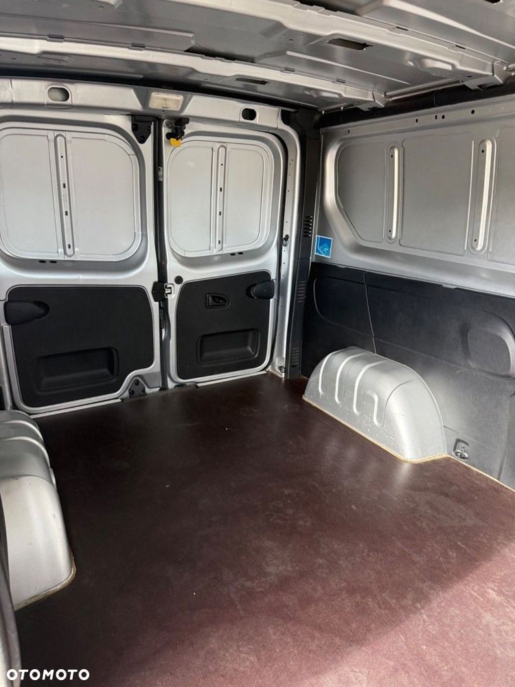 Renault Trafic - 38