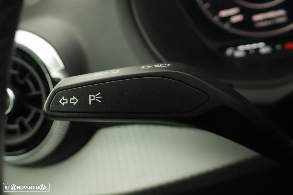 Audi Q2 35 TFSI S line - 17