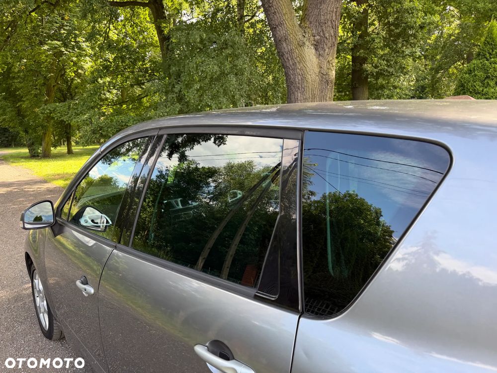 Renault Scenic 1.9 dCi Confort Privilege - 11