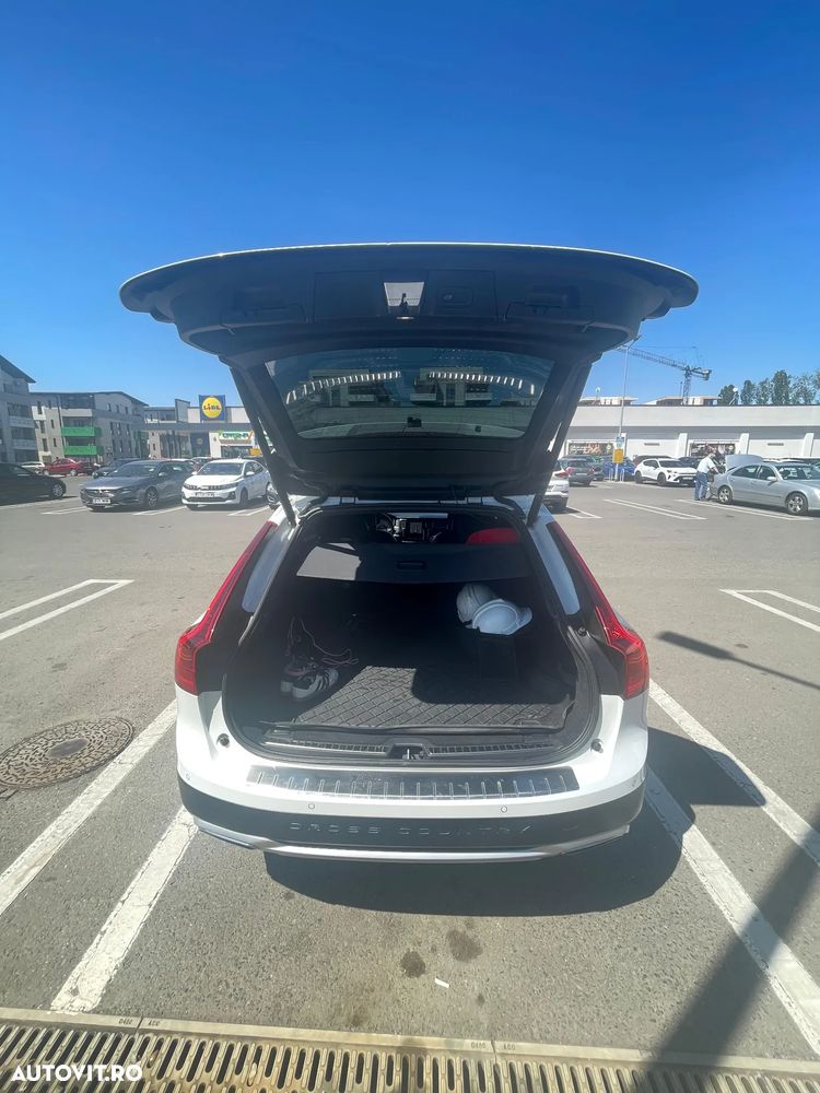Volvo V90 D5 AWD - 5