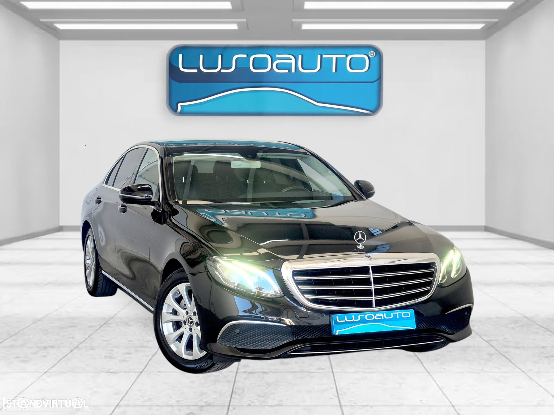 Mercedes-Benz E 220 d Exclusive Line - 4