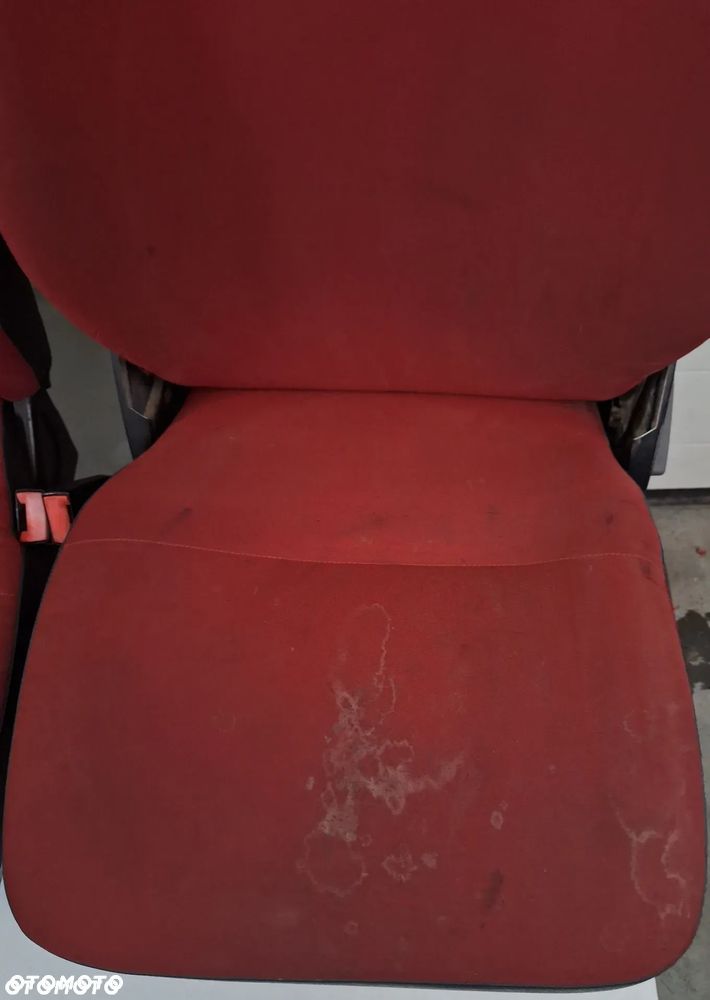 FOTEL KIEROWCY ,LEWY PRZÓD- IVECO DAILY 1999-06 ROK / EUROPA - 2