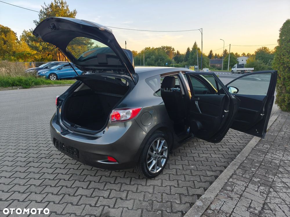 Mazda 3 - 19