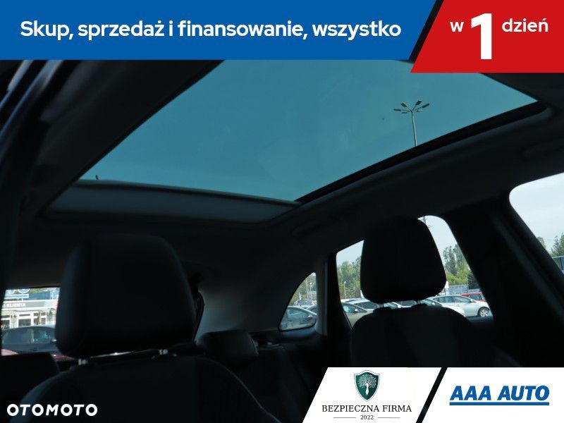 Opel Crossland X - 18