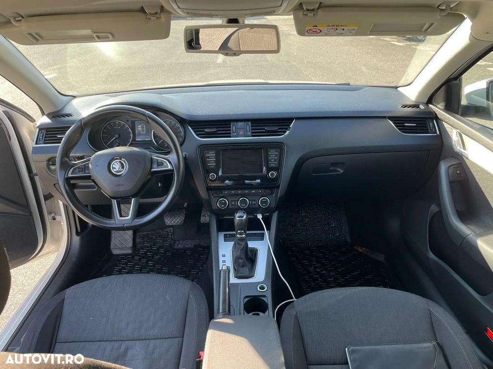 Skoda Octavia - 7