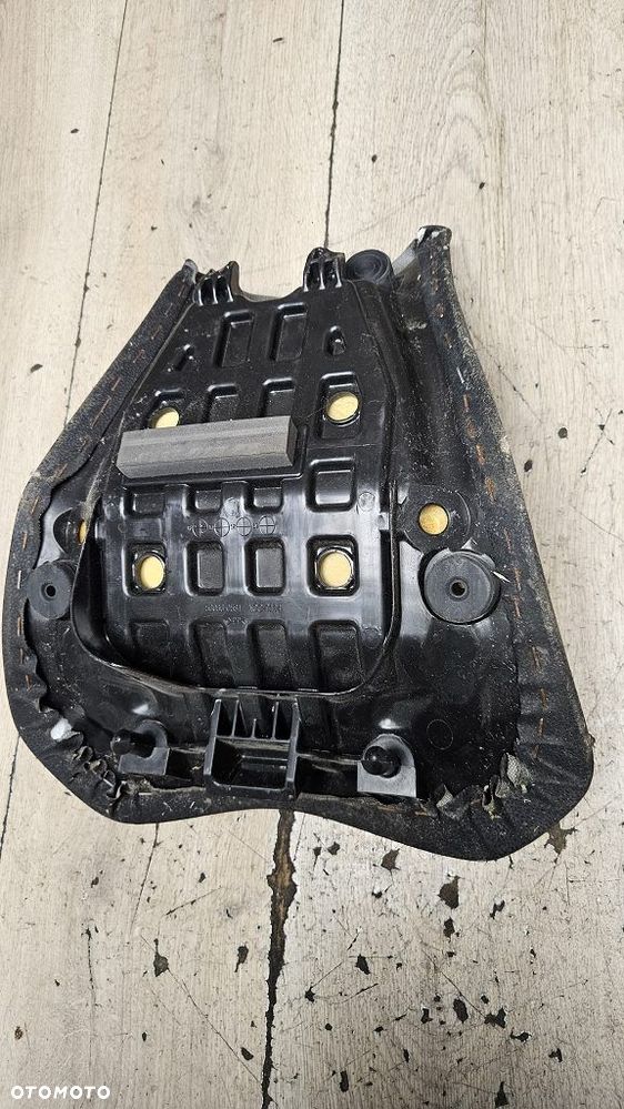 Siedzenie kierowcy Kawasaki Z900  53066-0581 - 10