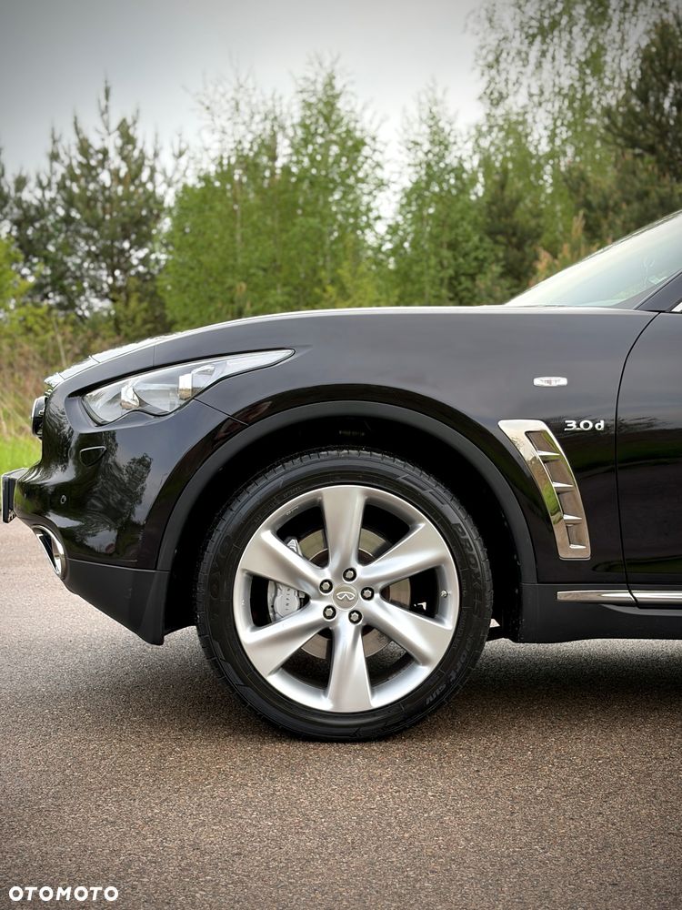 Infiniti QX70 3.0d S - 14