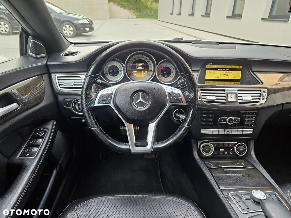 Mercedes-Benz CLS 350 CDI DPF 4Matic BlueEFFICIENCY 7G-TRONIC - 24