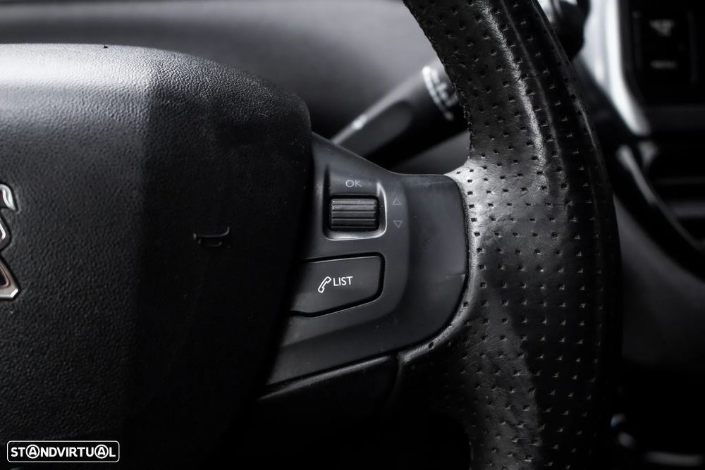 Peugeot 208 e-HDi FAP 92 Stop&Start Allure - 13