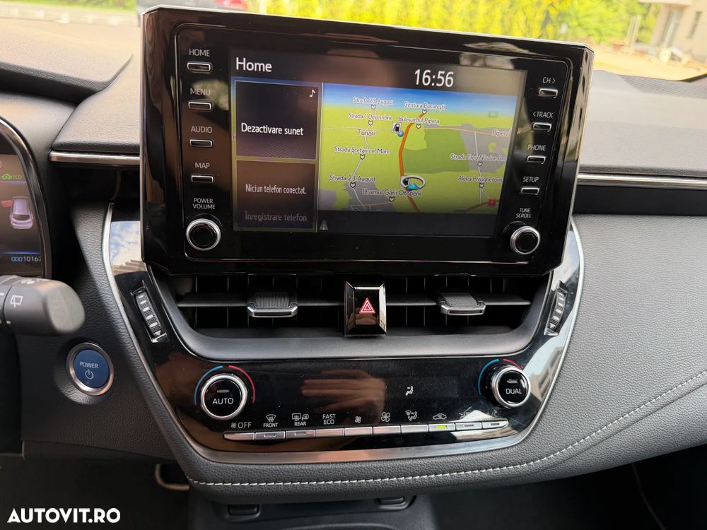 Toyota Corolla 1.8 HSD Dynamic - 17