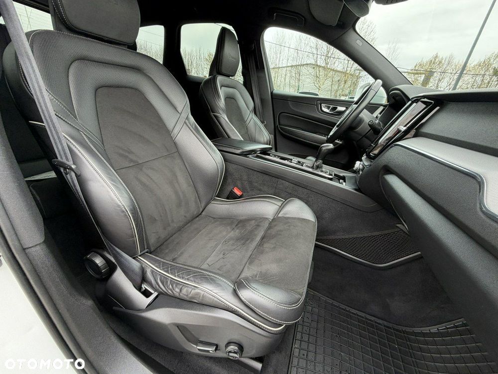 Volvo XC 60 D3 R-Design - 36