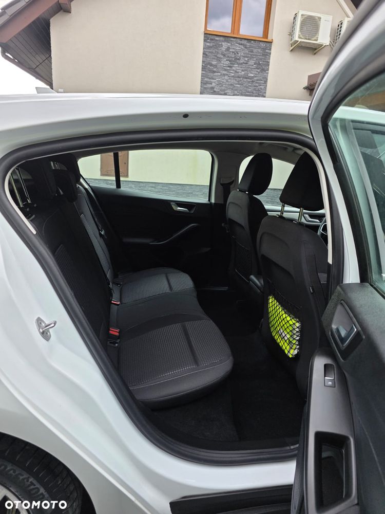 Ford Focus 1.5 EcoBlue Start-Stopp-System ACTIVE STYLE - 28