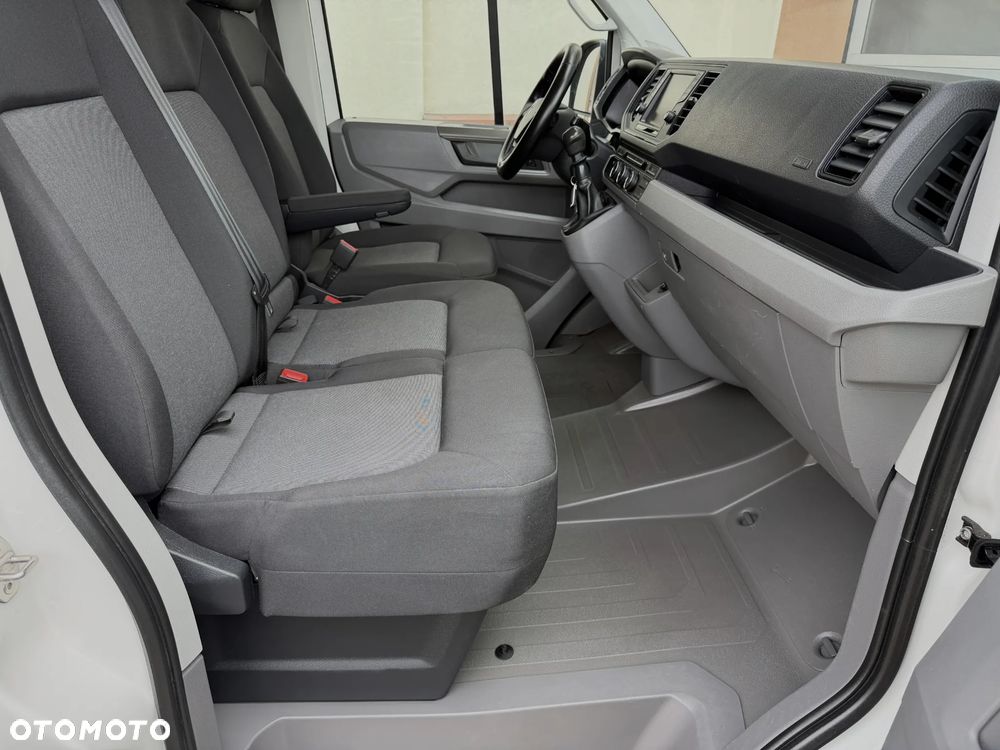 Volkswagen Crafter Zabudowa Warsztatowa L2H2 - 35