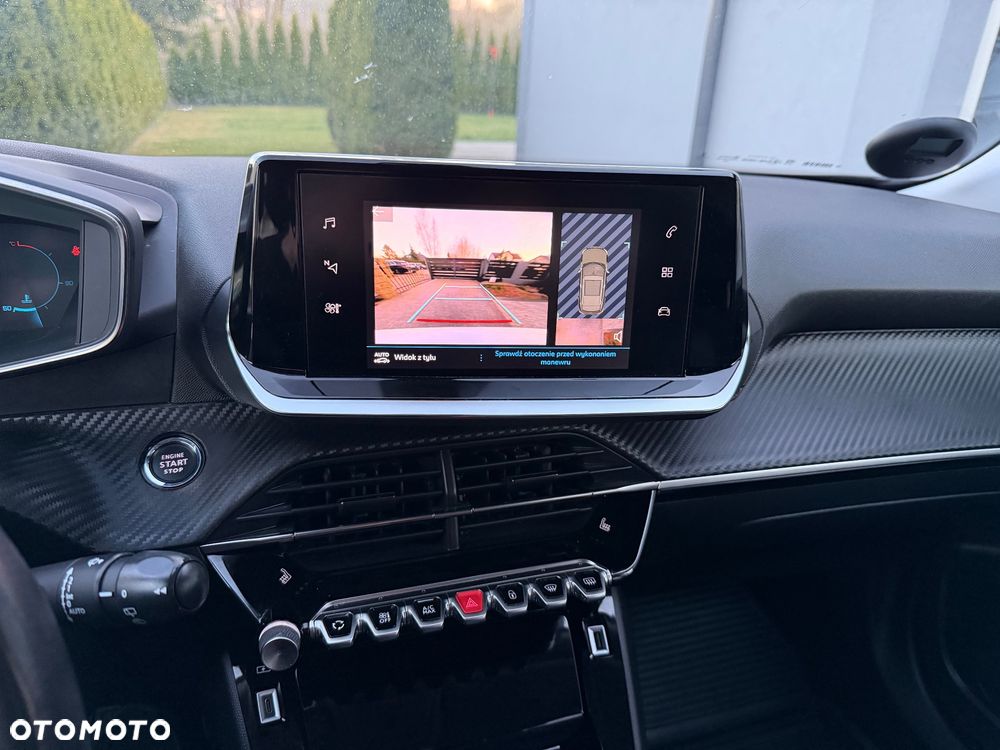 Peugeot 2008 1.5 BlueHDi Allure S&S - 22